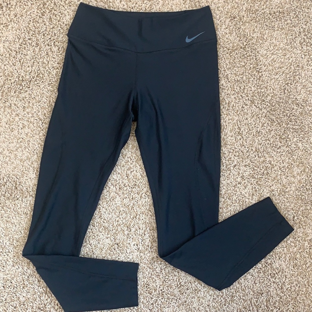 Nike women’s leggings. NWOT.